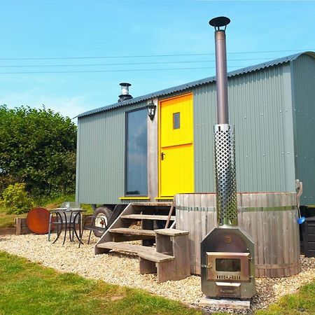 Hotel Kidwelly Glamping Esterno foto